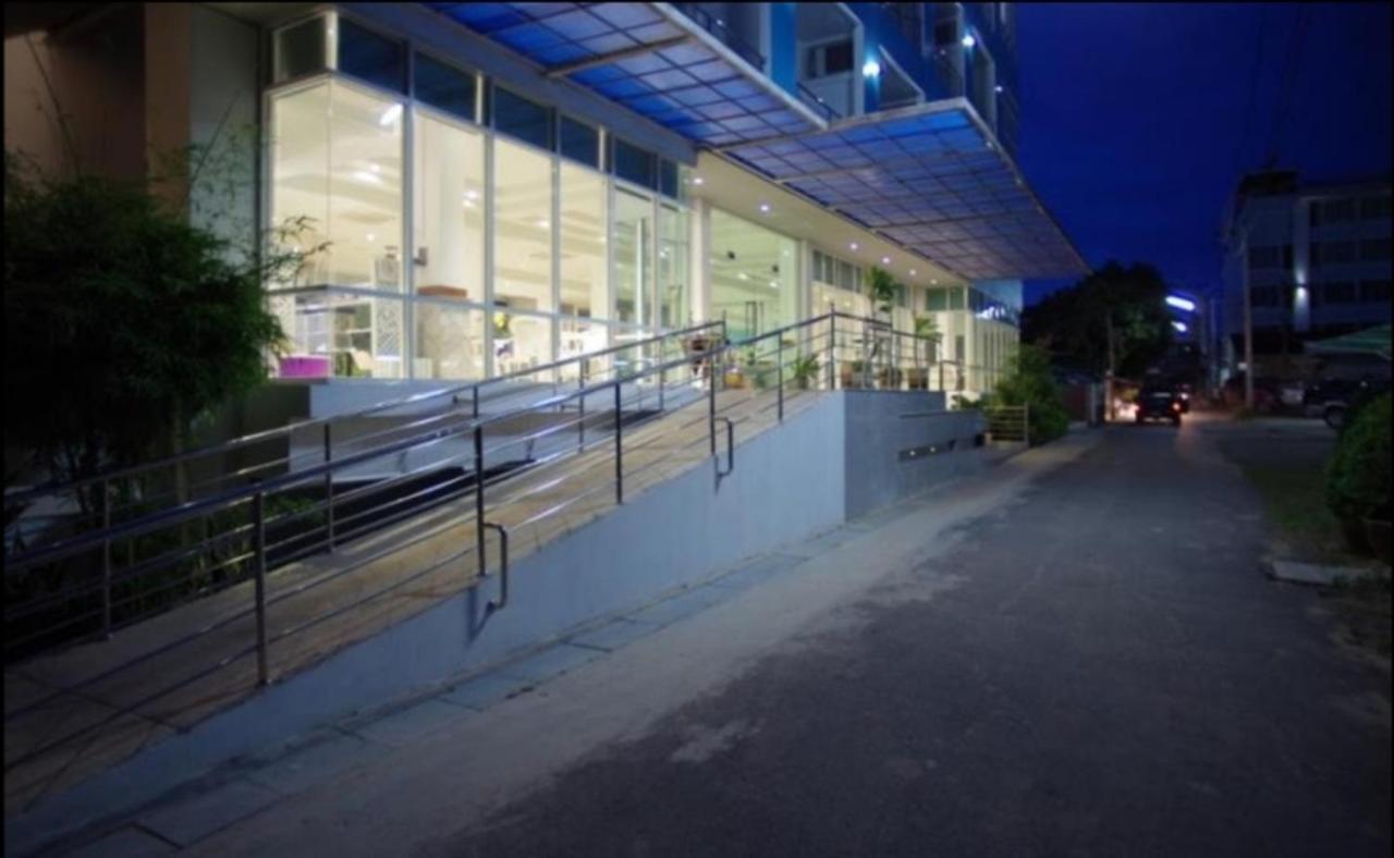 Like Residence Surat Thani Exterior photo